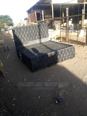 Pallet Bed