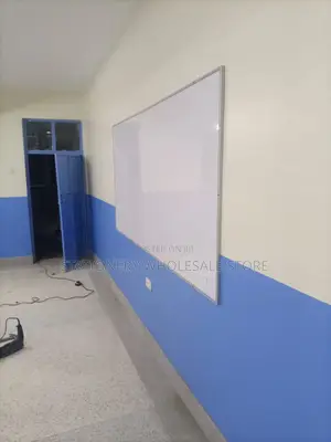 Heavy Duty Whiteboard for Colleges, Universities and School.