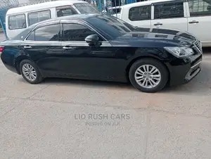 Toyota Crown 2015 Blue