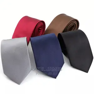 Red Medium Size Tie