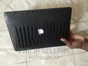 Black Crocodile Macbook Case | Faux Leather Stylish Snakeski