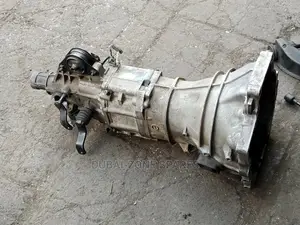 Vanette, Mazda Dongo Gearboxes R2,Lf8available.