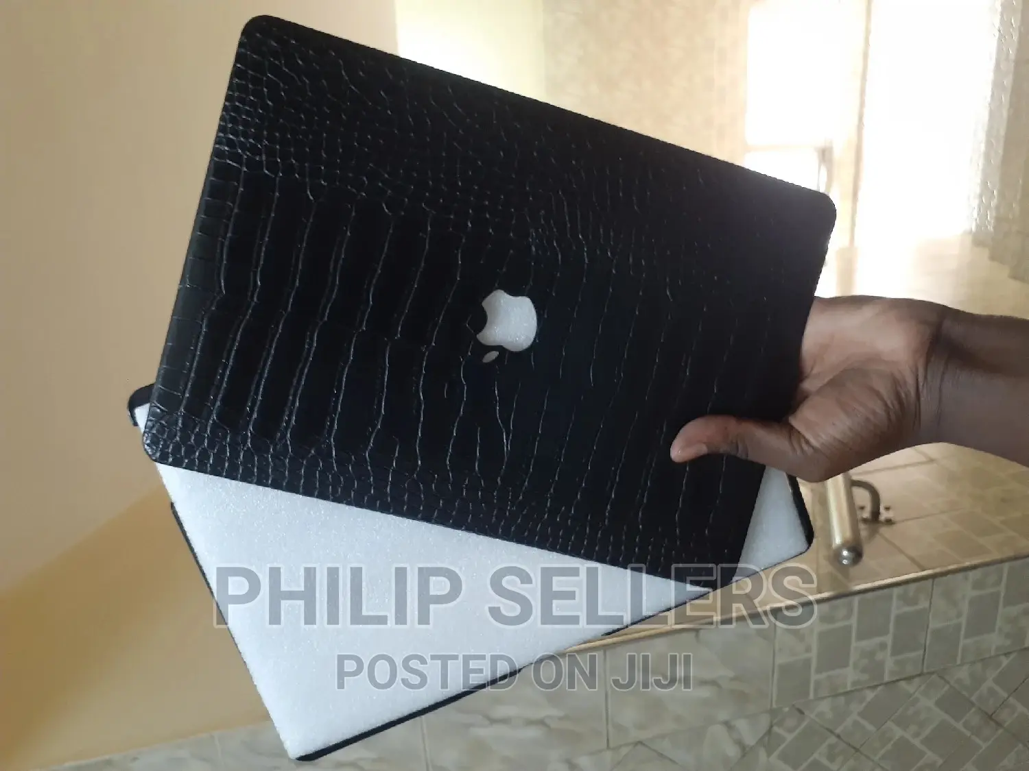 Faux Crocodile 13" Macbook Air Case