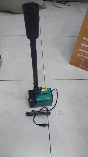 Fountain Pump With Nozzles