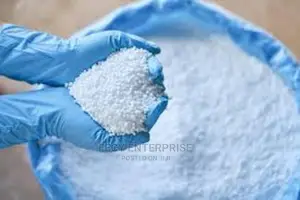 Urea Available 100g