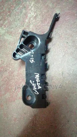 Bumper Bracket, Slide Retainer Mazda, Demio