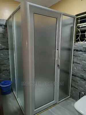 Hinged Door Shower Cubicle