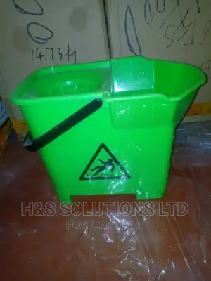 Mop Bucket (Imported)