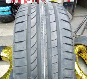 235/45r18 Vantage