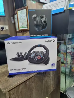 Logitech G29 Driving Force + Driving Force Shifter