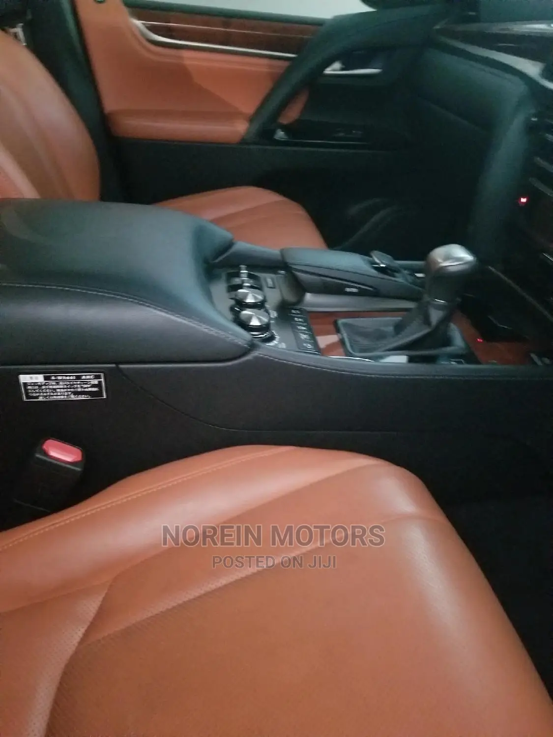 Lexus LX 2018 White