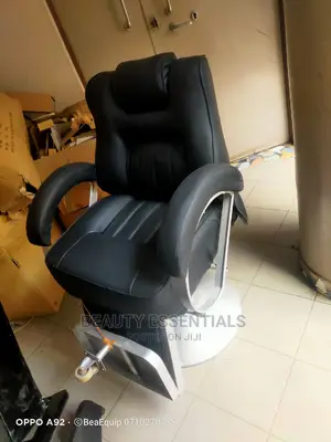 Kinyozi Chair/ Barber Chair/Shaving Chair