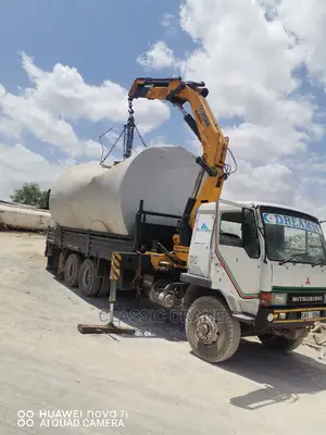 Heavy Lifting Transport Cranes