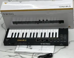 Behringer SWING 32-Key USB MIDI Controller Keyboard
