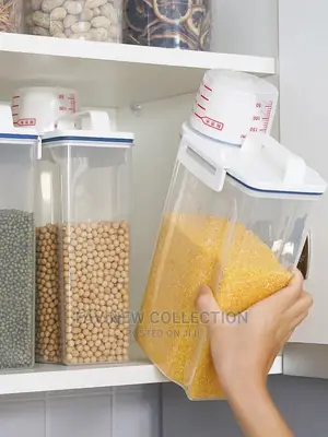 Cereal Storage Container With Measuring Cup and Handle
