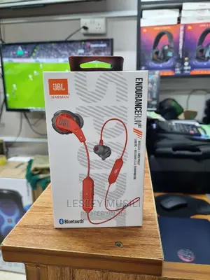 JBL Endurance RUN BT Sweatproof Wireless In-Earsportearphone