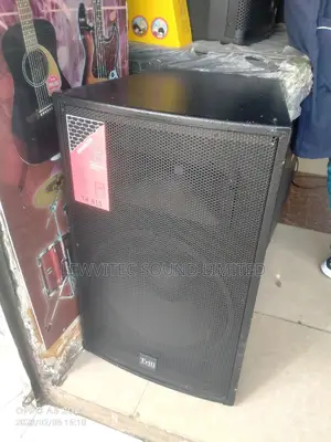 Trill TR 815 Speaker