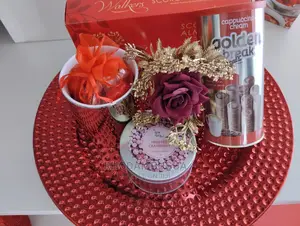Valentine Gift Hampers