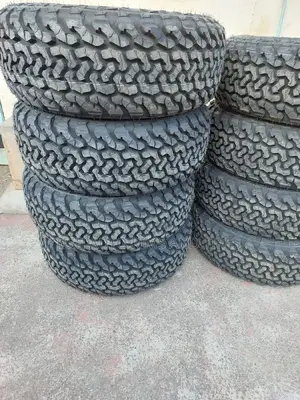 265/65r17 Maxtrek A/T