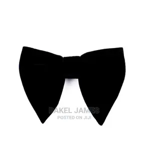 Black Velvet Bowtie