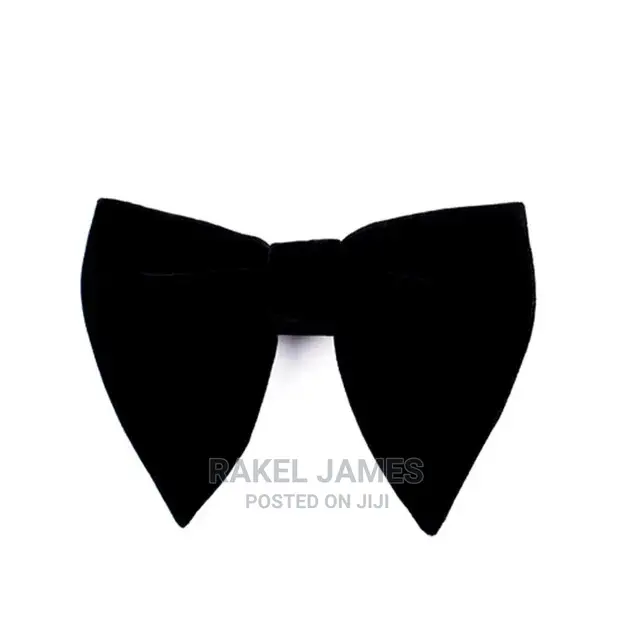 Black Velvet Bowtie