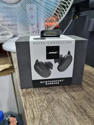 Bose Noise Cancelling Quite Comfort Earbuds