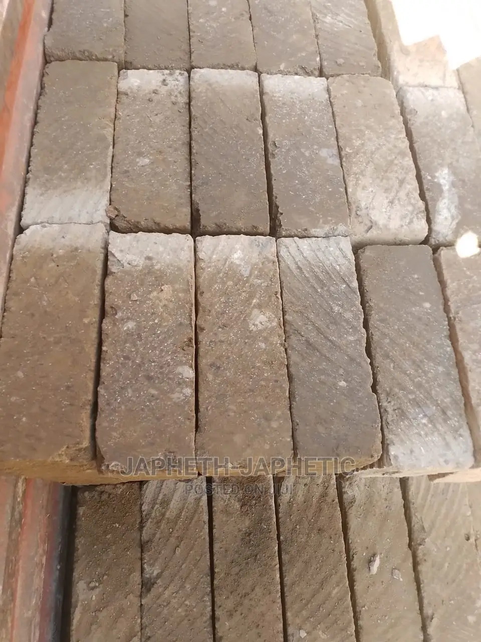 Brownish,Ndarugo Stones,.,