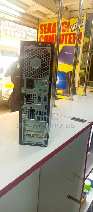 Desktop Computer HP Z220 8GB Intel Xeon HDD 500GB