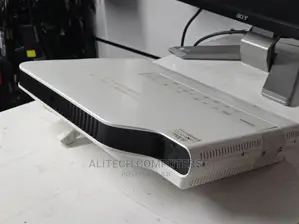 Utrla Slim Casio Projector