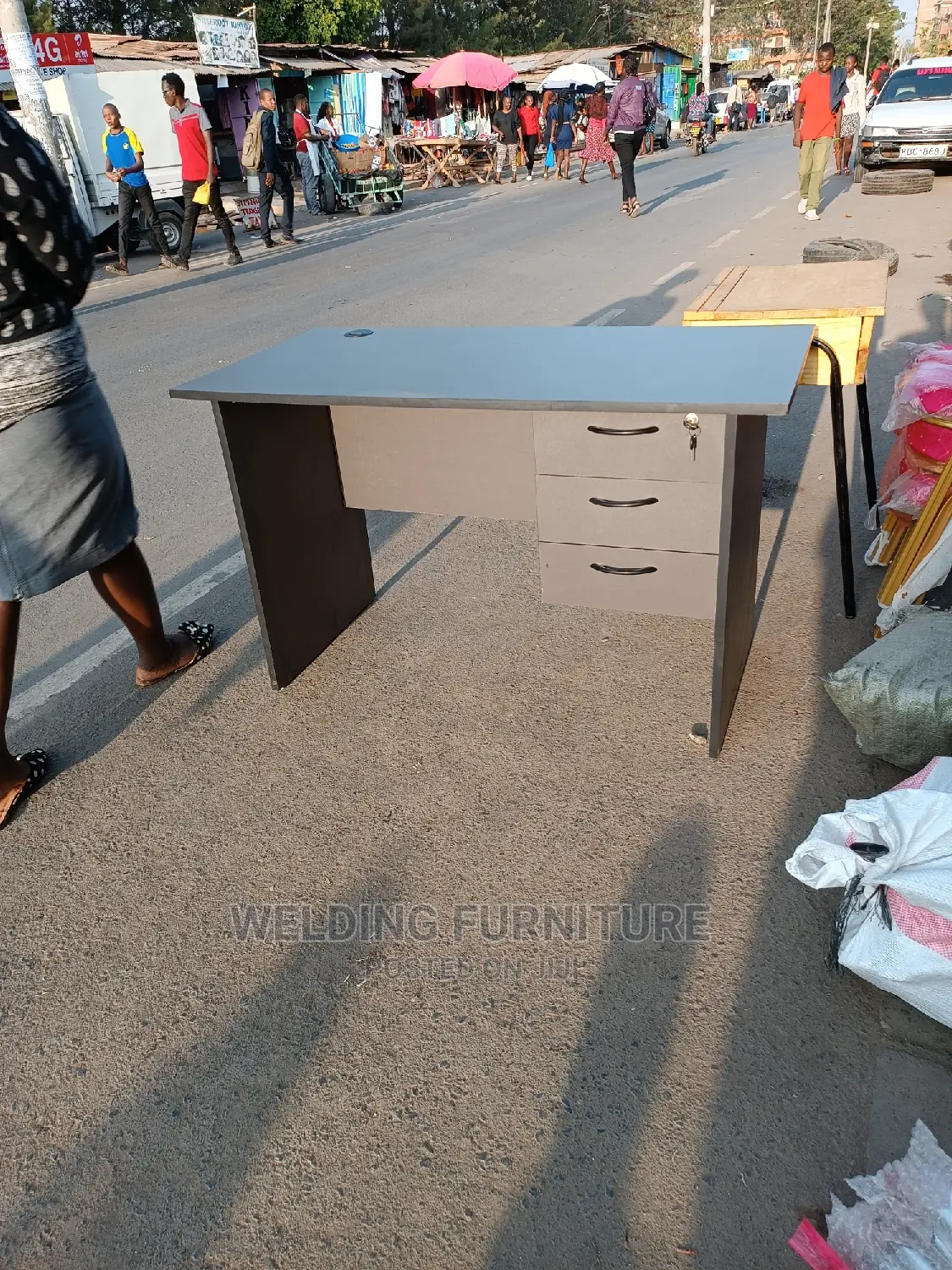 Office Desk