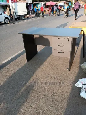 Office Desks