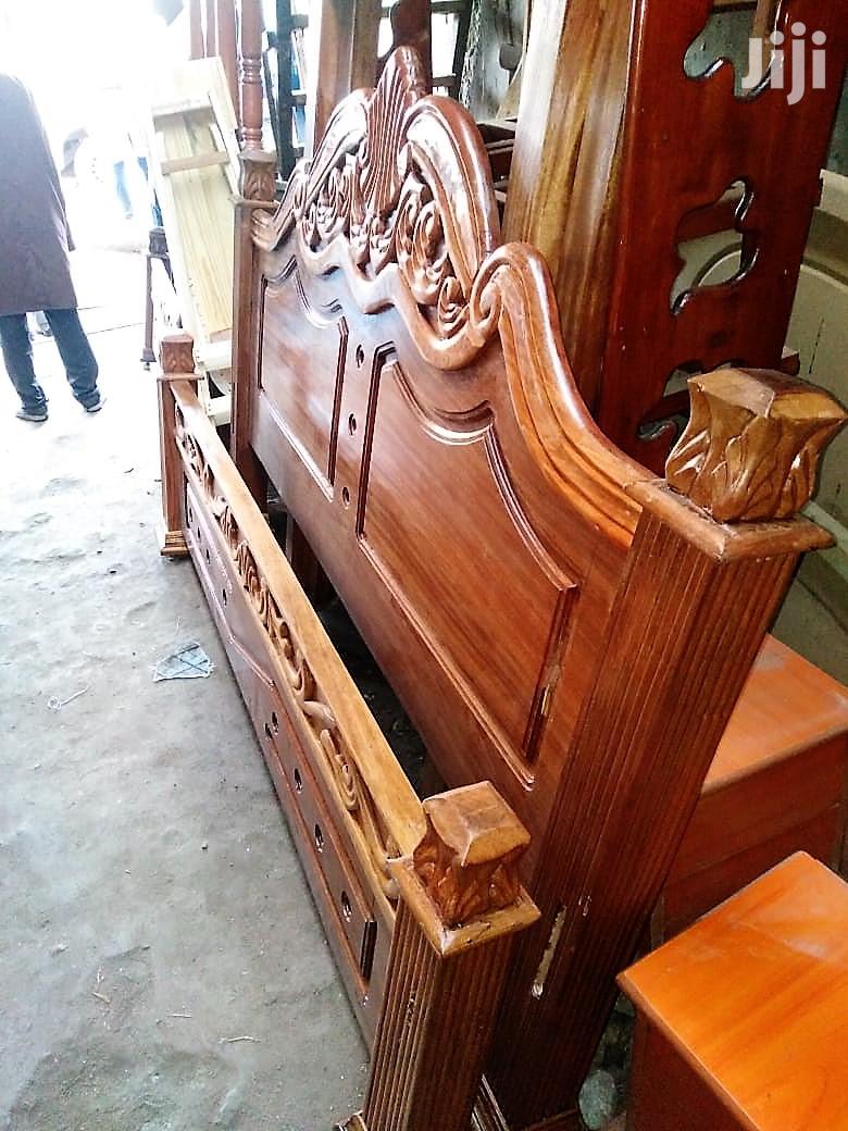 Mahogany Bed 5x6fts Solid-Premium Executive Bed