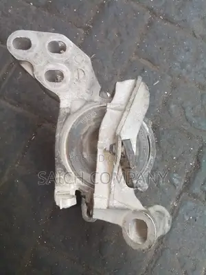 Axela Mazda6 Engine Mount