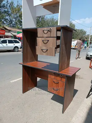Office Desk