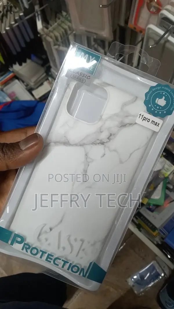 White Marble iPhone 11 Pro Max Clip Case