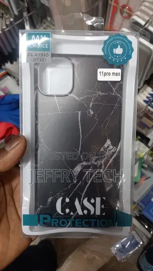 Black Marble iPhone 11 Pro Max Clip Case