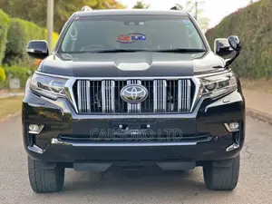 Toyota Land Cruiser Prado 2.8 2017 Matt Black