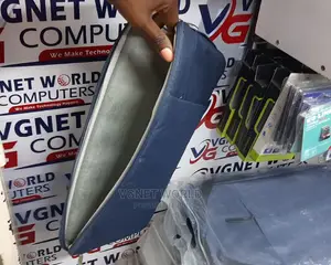 Quality Padded Laptop Sleeves With Handle and Side Pocket