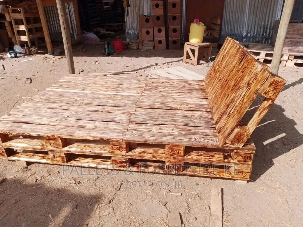 Epal Pallet Bed