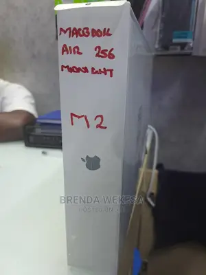 New Laptop Apple MacBook Air 8GB SSD 256GB