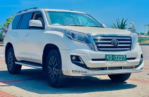 Toyota Land Cruiser Prado 2016 White