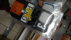 Polo iPhone 14 Pro 6.1 Black Tricolor Covor