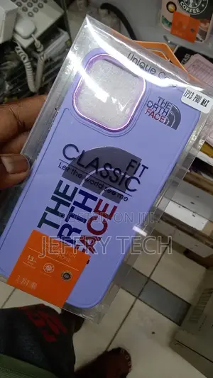 iPhone 13 Pro Max Fit Classic Case