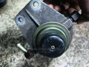 Hand Pump Isuzu Dmax,Sahara,Hardbody,L200,Pajero,Tava.
