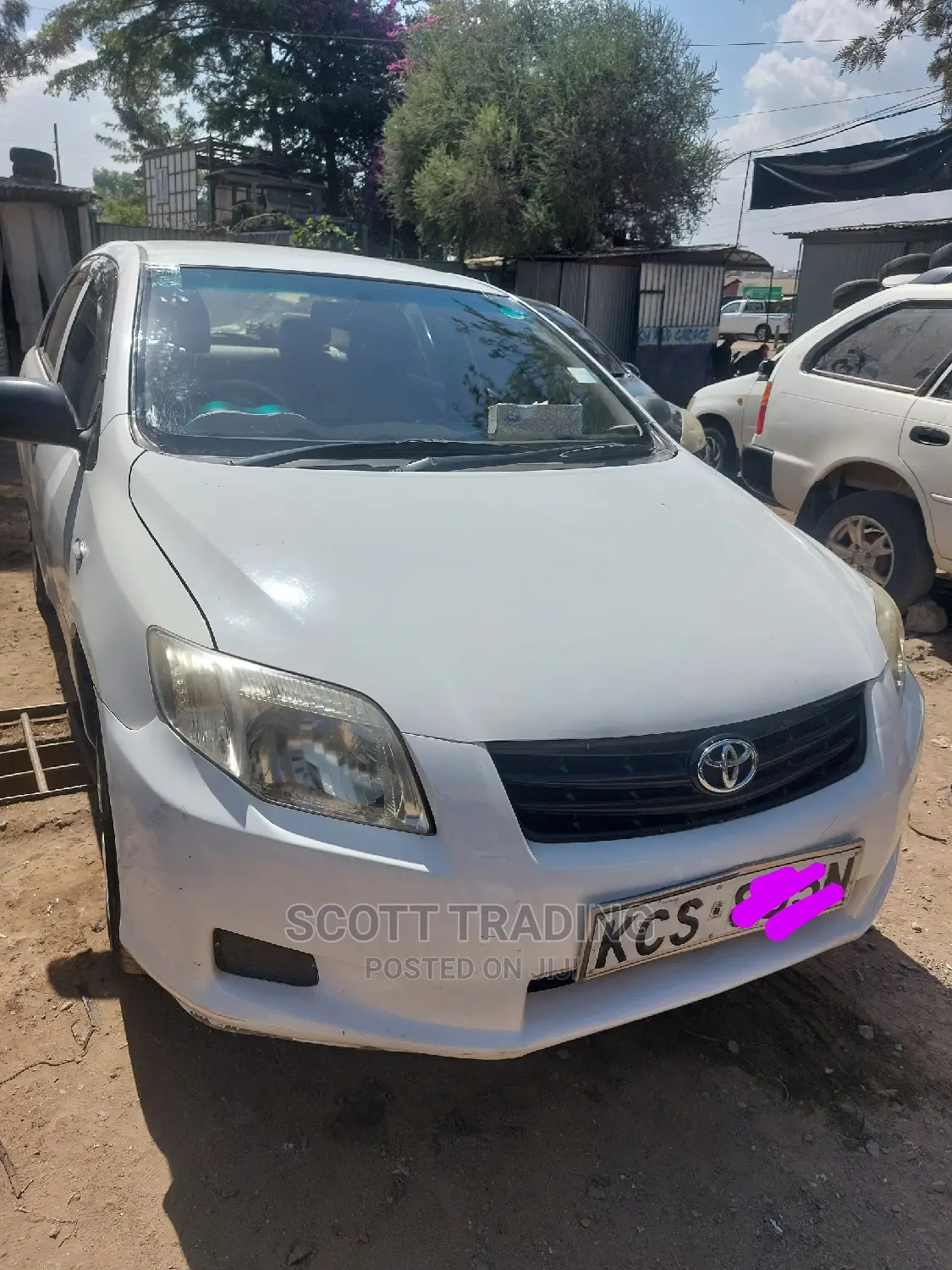 Toyota Axio 2010 Front Windscreen