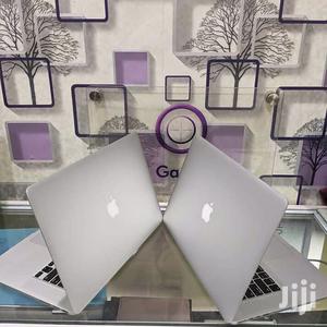 Laptop Apple MacBook Pro 4GB Intel Core i5 HDD 500GB