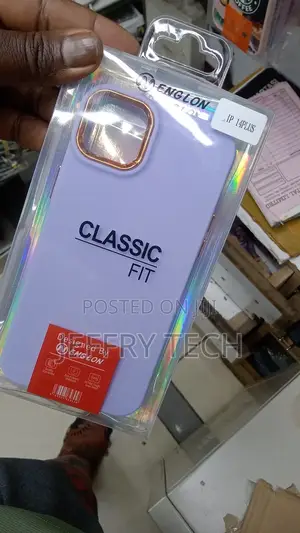 iPhone 14 Plus Classic Fit Purple Case