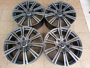 Land Cruiser V8/Lexus Lx 570 Original 20 Inch Rims Set