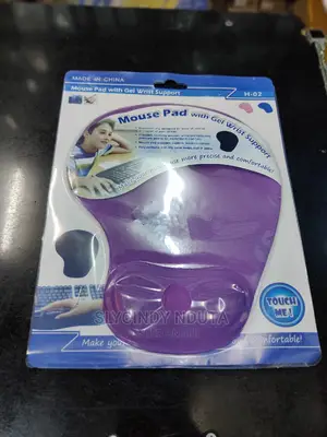 Mouse Pad With Gel Wrist Support (H-02)