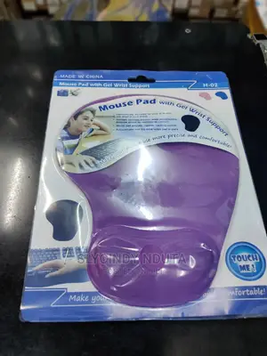 Mouse Pad With Gel Wrist Support (H-02)
